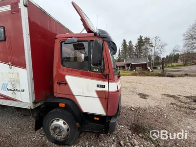 Mercedes-Benz 1117 -1989 | Inrett skåp | Reperationsobjekt