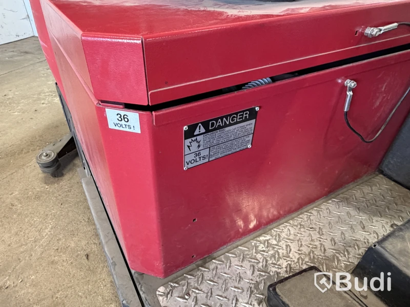 Skurmaskin Factory Cat RPS XR34C
