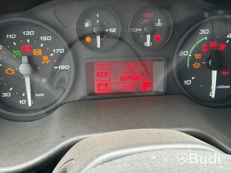 Lätt lastbil Iveco Daily 35 3.0 -2016 | Bakgavellyft