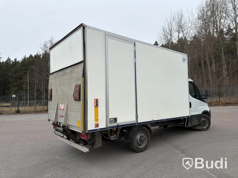 Lätt lastbil Iveco Daily 35 3.0 -2016 | Bakgavellyft