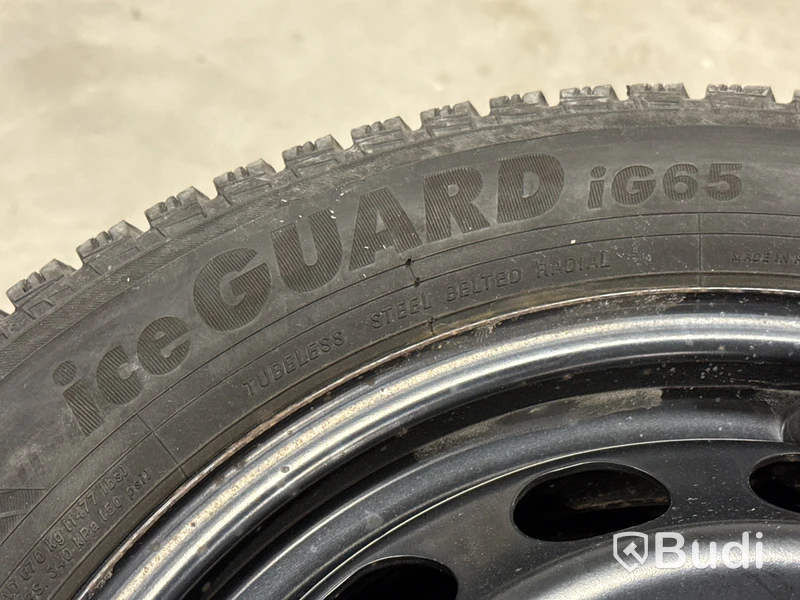 4 st vinterhjul 205/55R16 | Volkswagen Caddy