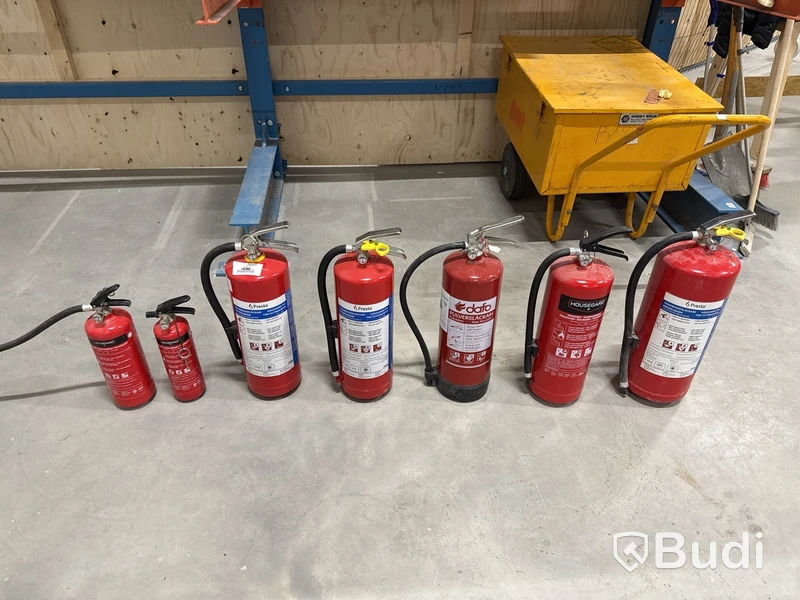 7 st brandsläckare & första hjälpen
