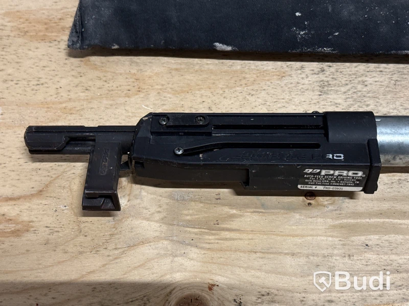 Skruvautomat Dewalt / QuikDrive Pro