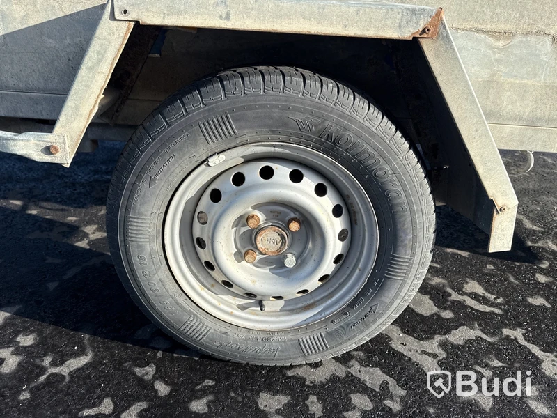 Bromsad gallervagn | SM-Släpet BE | 1000 kg | 2012