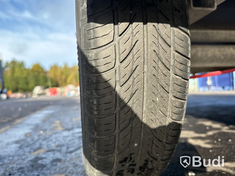 Bromsad gallervagn | SM-Släpet BE | 1000 kg | 2012