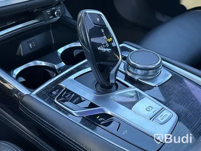 BMW 750 LD xDrive G12 | 9690 mil | 2018 | M-Sport | Executive