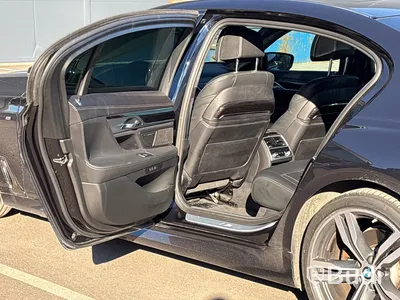 BMW 750 LD xDrive G12 | 9690 mil | 2018 | M-Sport | Executive