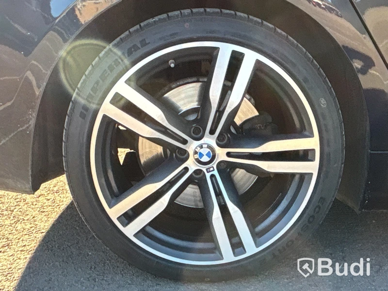 BMW 750 LD xDrive G12 | 9690 mil | 2018 | M-Sport | Executive