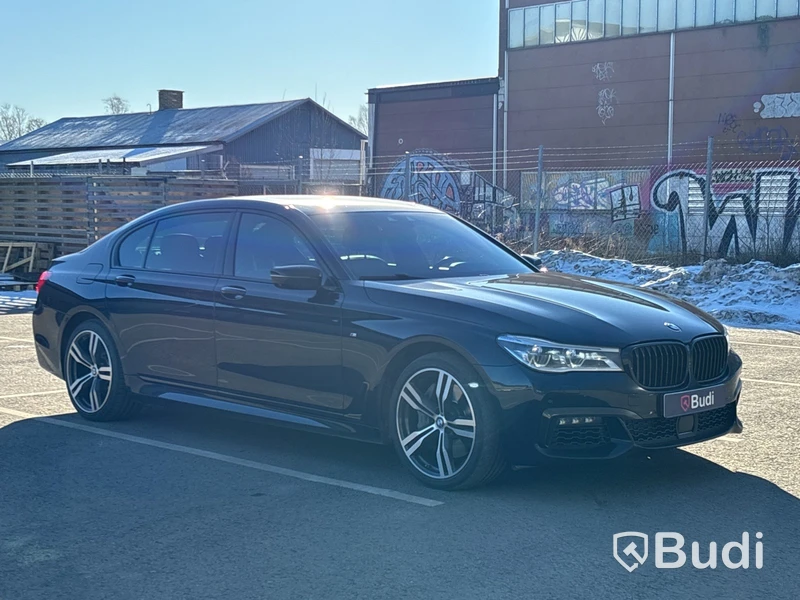 BMW 750 LD xDrive G12 | 9690 mil | 2018 | M-Sport | Executive