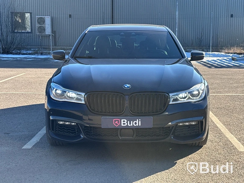 BMW 750 LD xDrive G12 | 9690 mil | 2018 | M-Sport | Executive