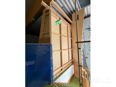 Bouldering Wall, T-Wall