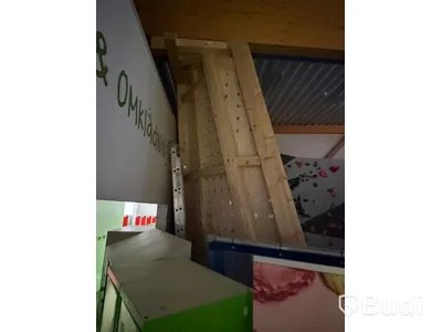 Bouldering Wall, T-Wall