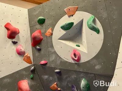 Bouldering Wall, T-Wall