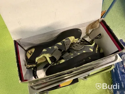 Klätterskor La Sportiva, flera storlekar, ca 30 par