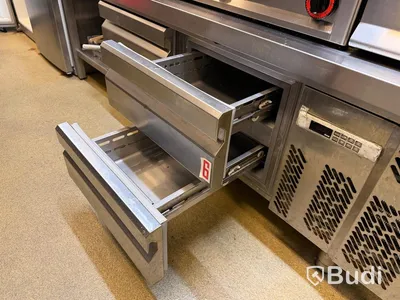 Infrico refrigerated counter, 4 drawers