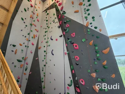 Rope Climbing Wall, T-Wall, 10 metres