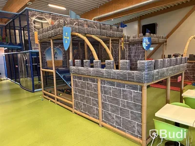 Stor lek- och klätterställning, PlayCo, längd ca 37 meter