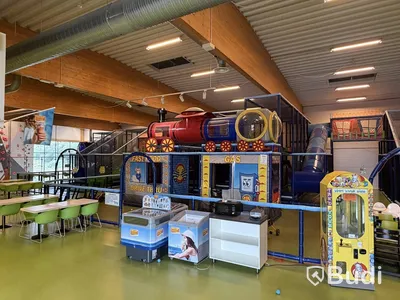 Stor lek- och klätterställning, PlayCo, längd ca 37 meter