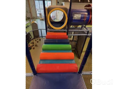Stor lek- och klätterställning, PlayCo, längd ca 37 meter