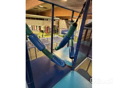 Stor lek- och klätterställning, PlayCo, längd ca 37 meter