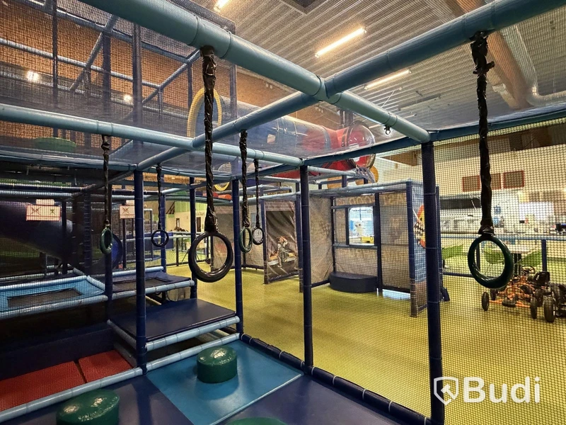 Large indoor playground, PlayCo, length approx. 37 metres