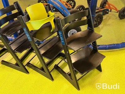6 Stokke Tripp Trapp children's chairs, black