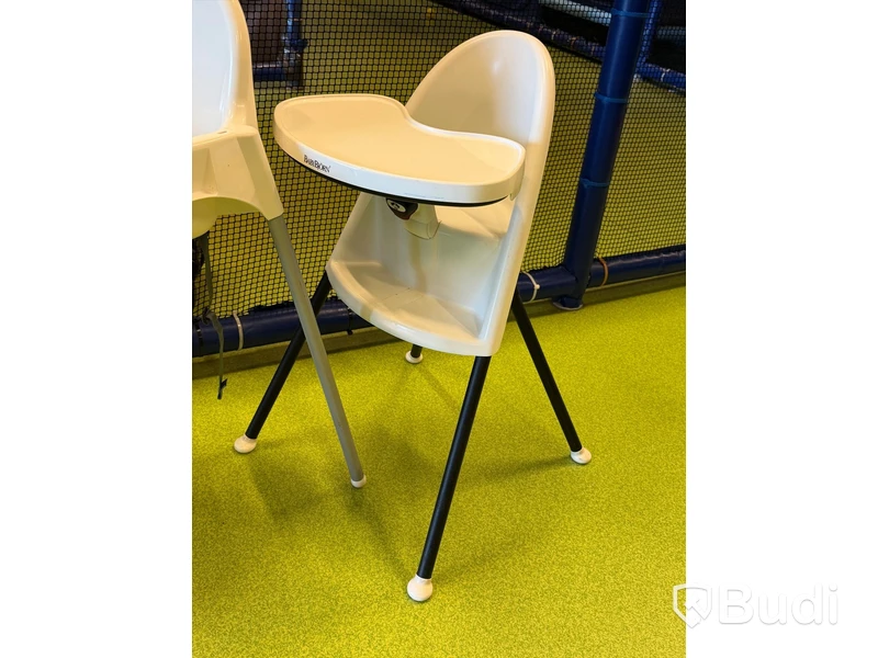 7 st barnstolar, bl.a. Stokke och BabyBjörn