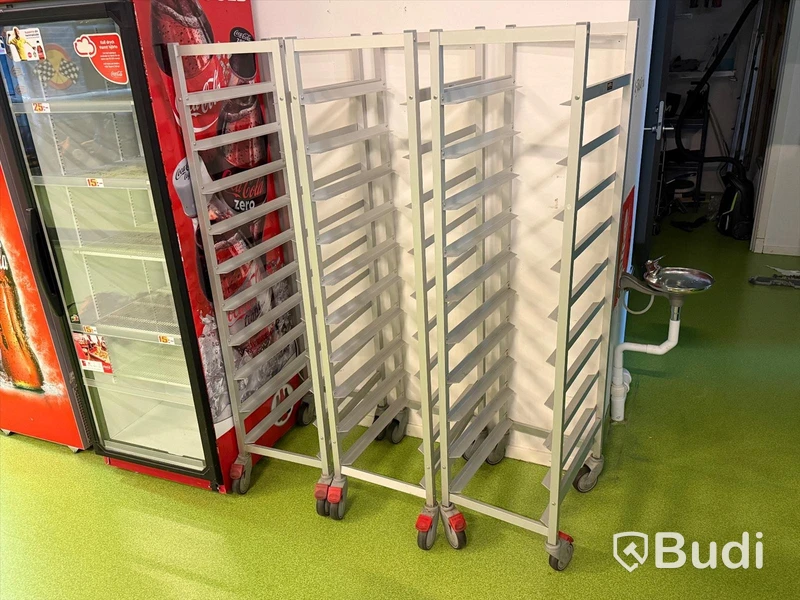Tray trolleys, 3 pcs