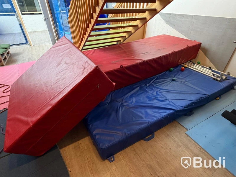 Gymnastics mats, 3 pcs