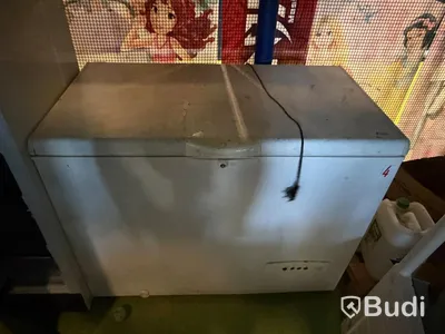 Kylskåp, frysskåp samt 2 st frysboxar, bl.a. Whirlpool/ Electrolux