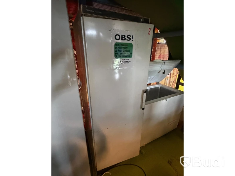 Kylskåp, frysskåp samt 2 st frysboxar, bl.a. Whirlpool/ Electrolux
