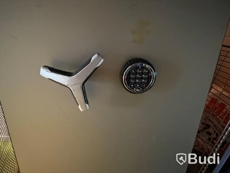 Security Safe, Chubbsafes S60P