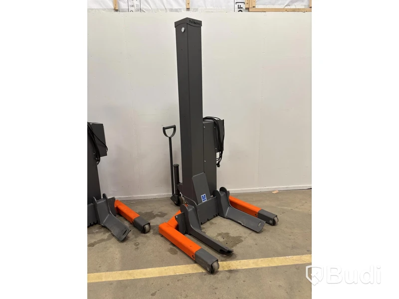 Mobil billyft 4 st Finkbeiner EHB 1003, mobila lyftar på hjul tot. 12 ton, inkl.  8 st. Pallbockar Stertil Koni, JS-H8F, 8,5 ton