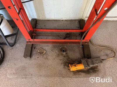 Hydraulisk verkstadspress Mega KP-30A | 30 t