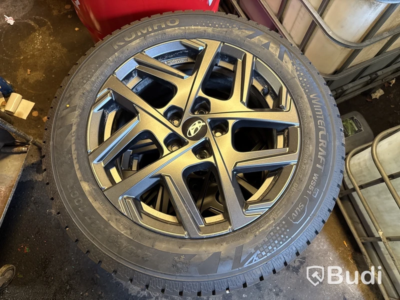 4 st vinterhjul Kumho Wintercraft 215/60R17 | Hyundai Kona