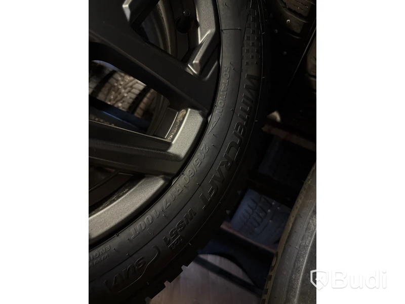 4 st vinterhjul Kumho Wintercraft 215/60R17 | Hyundai Kona