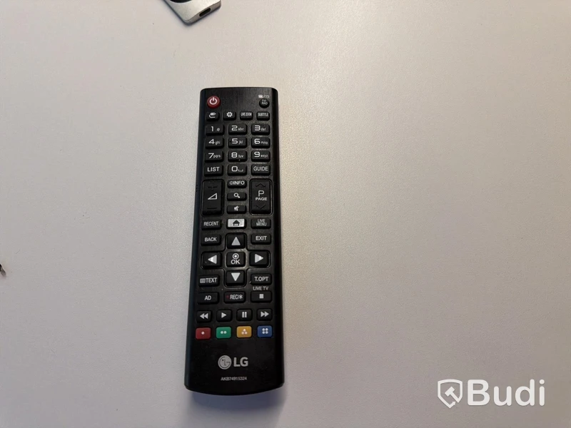 TV LG UH605V