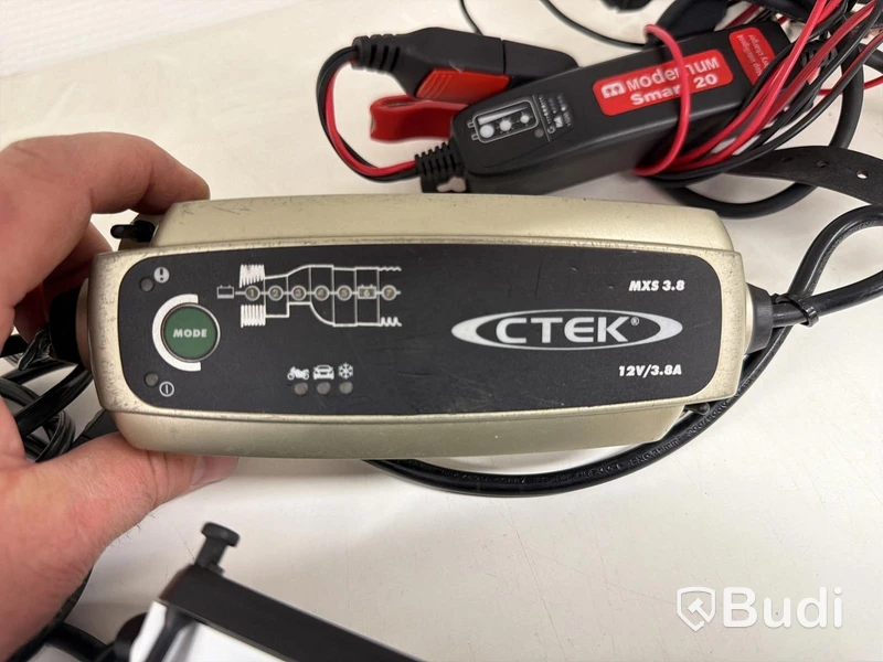 3 st batteriladdare