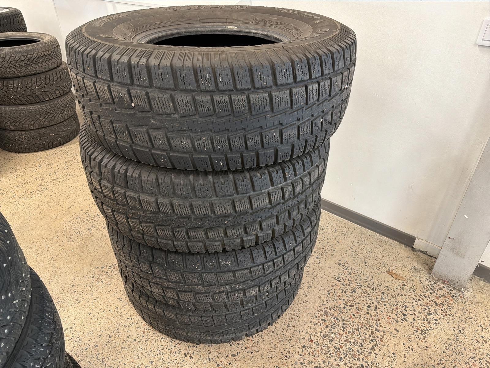 4 st Cooper 285/75 R16