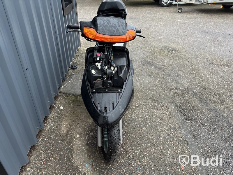 Lätt motorcykel Baotian BT125T-9, -2005 (rep-objekt)