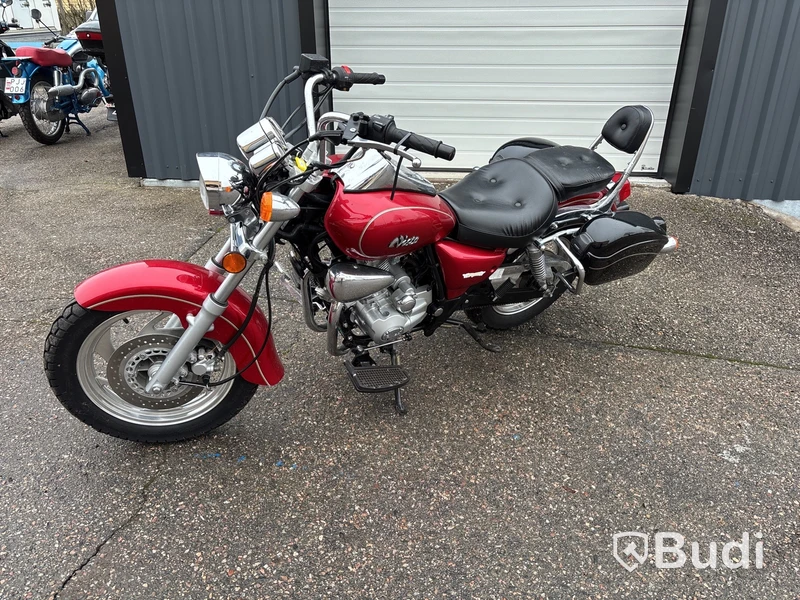 Lätt motorcykel Qingqi QM125L-4B, -2005