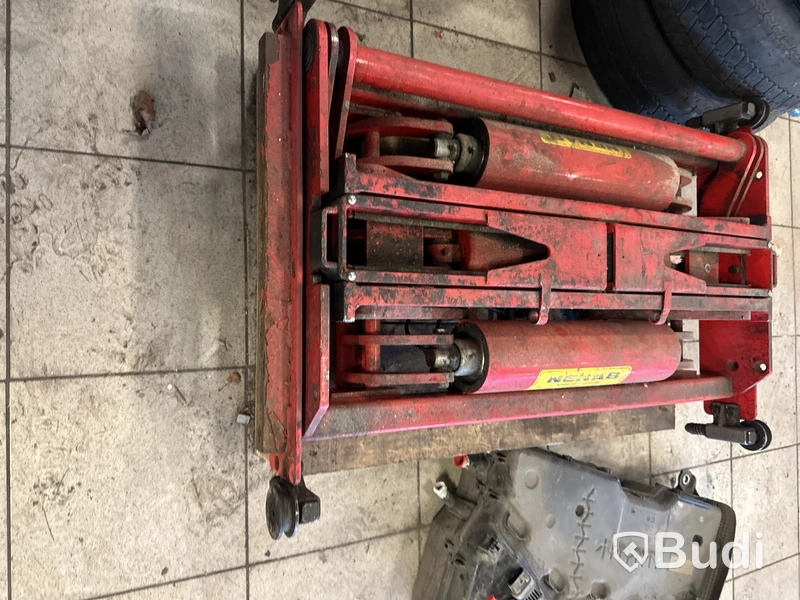 Golvlift NENAB 2 ton