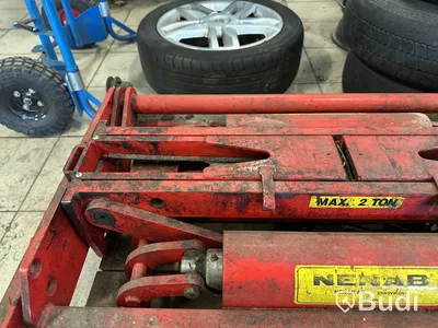 Golvlift NENAB 2 ton