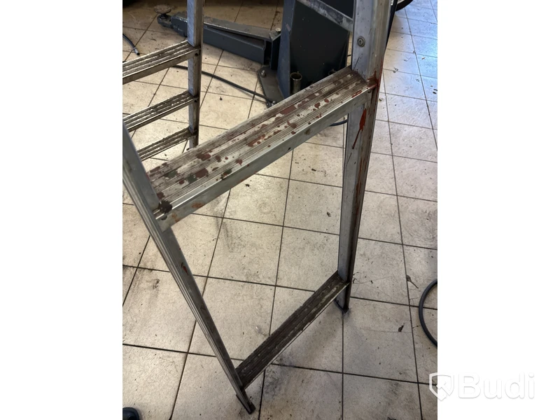 Stege aluminium, a-form, flera steg