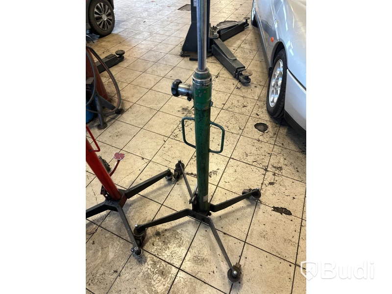 Motorlyft och 2 st. växellådslyftar