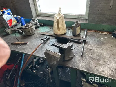 2 st arbetsbänkar i metall B 1500 mm