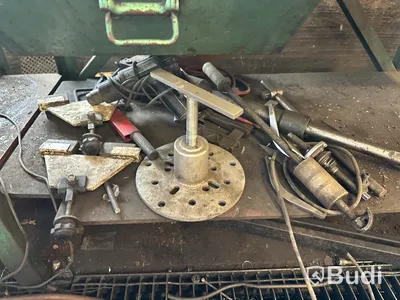 2 st arbetsbänkar i metall B 1500 mm