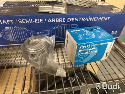 Hyllsektioner med allt innehåll, se bilder