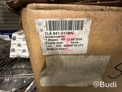 Hyllsektioner med allt innehåll, se bilder