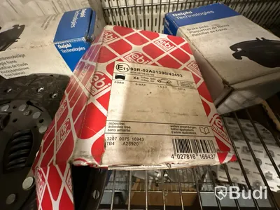 Hyllsektioner med allt innehåll, se bilder